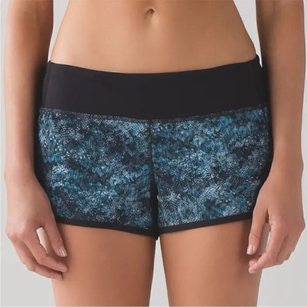 Lululemon Speed Up Short Women Size 2